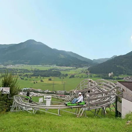 In With Ski-in Ski-out Access Kaprun