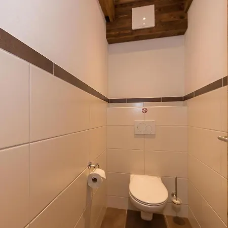 In With Ski-in Ski-out Access بيت للعطل كابرون