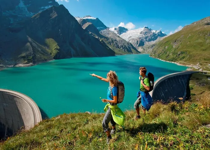 Сasa de vacaciones In With Ski-in Ski-out Access Kaprun